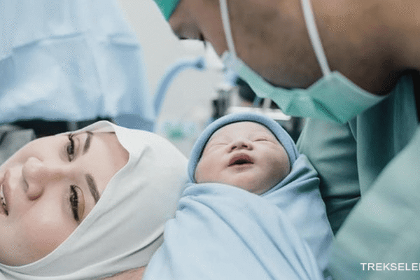 Kesha Ratuliu Pilih KB Steril Usai Lahirkan Anak Ketiga